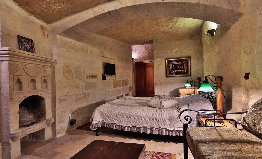 sultan cave suites